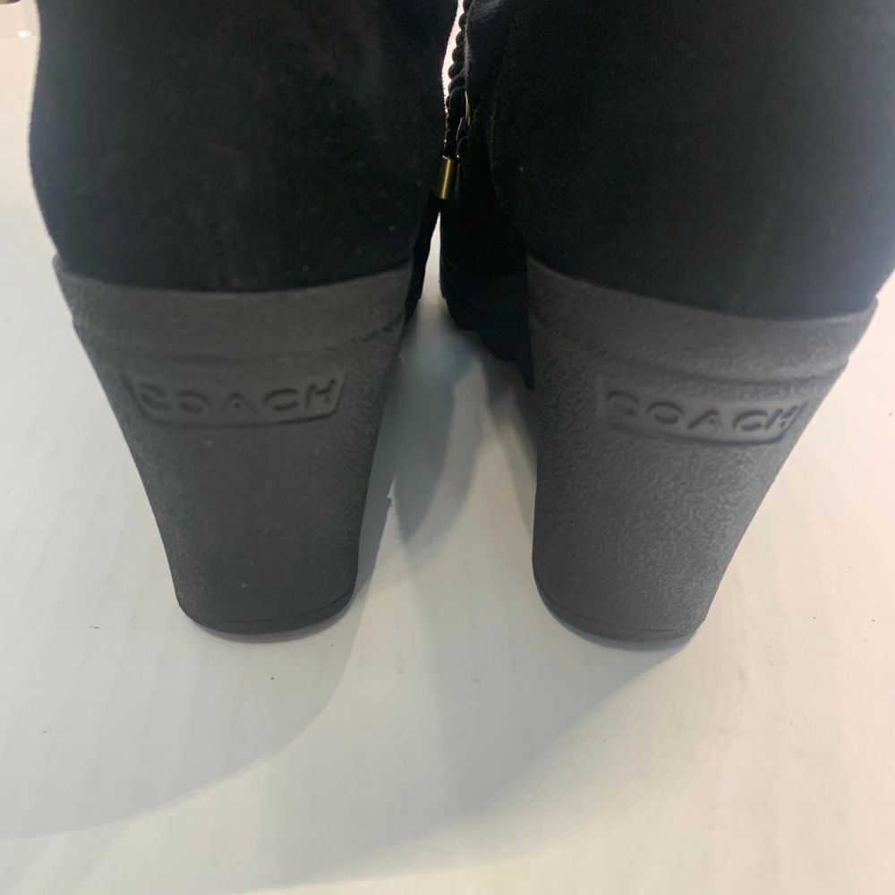 Coach Maisy Black Signature C Lace Up Wedge Boots size 8B - Picture 9 of 12